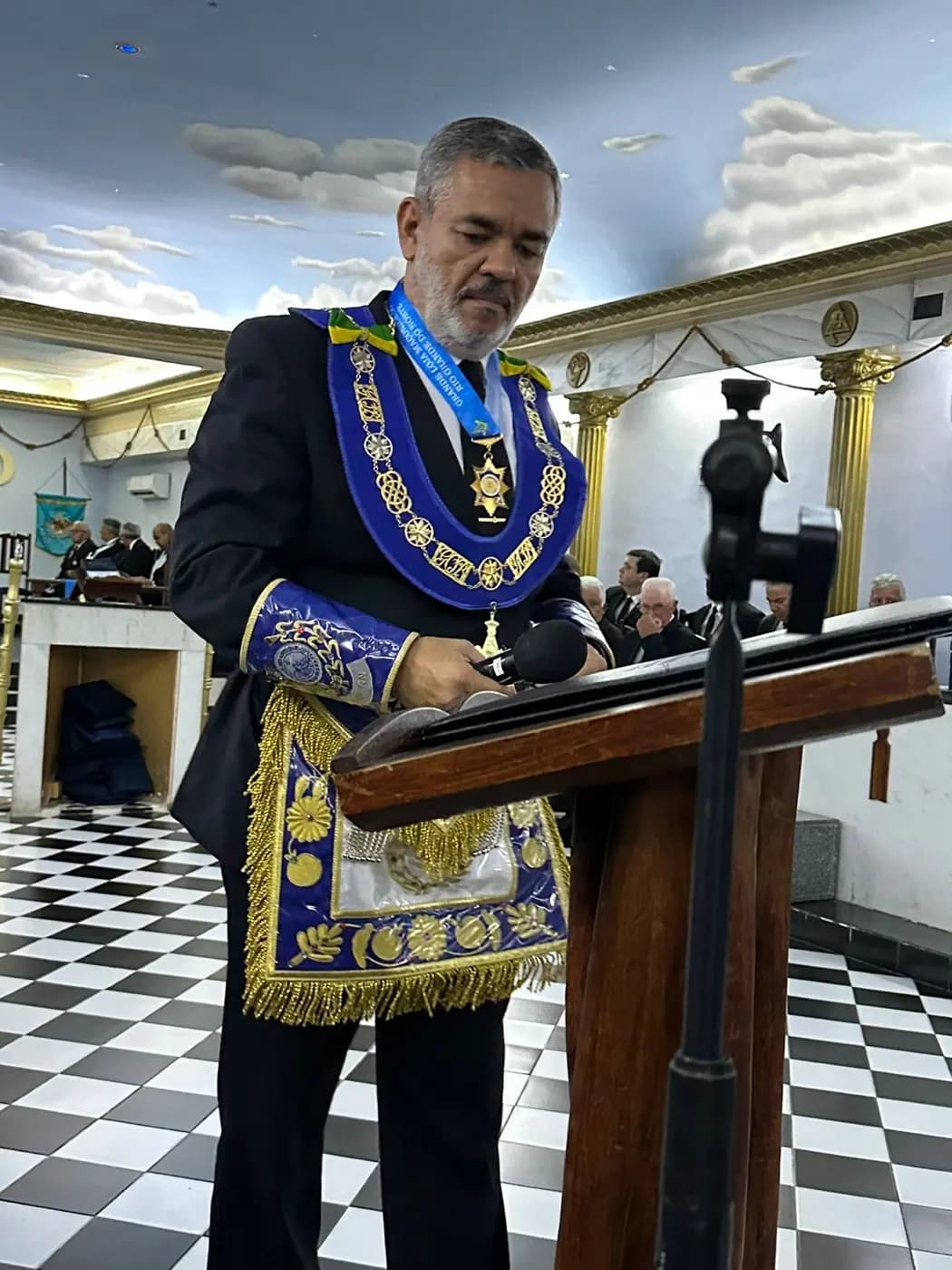 Registro fotográfico: PARTICIPAÇÃO DO GRÃO-MESTRE E COMITIVA NA SESSÃO CONJUNTA DO GRAU DE APRENDIZ MAÇOM, DAS ARLS REGENERAÇÃO NATALENSE, NATAL Nº 27 E CAVALEIROS DE YORK Nº 31 (GLERN)