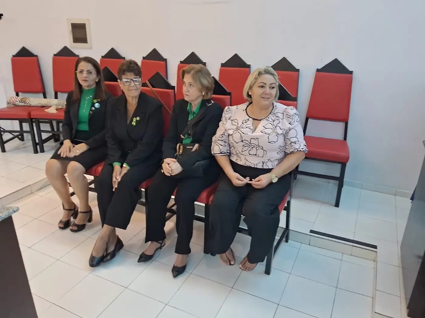 Registro fotográfico: PARTICIPAÇÃO DO GRÃO-MESTRE DO GOB/RN NA SESSÃO DE ADMISSÃO DE NOVOS MEMBROS DO NÚCLEO ALFA UNIÃO NATALENSE APJ GOB RN (AÇÃO PARAMAÇÔNICA JUVENIL) E ALUSIVA AO ANIVERSÁRIO DE 24 ANOS DE FUNDAÇÃO DO NÚCLEO