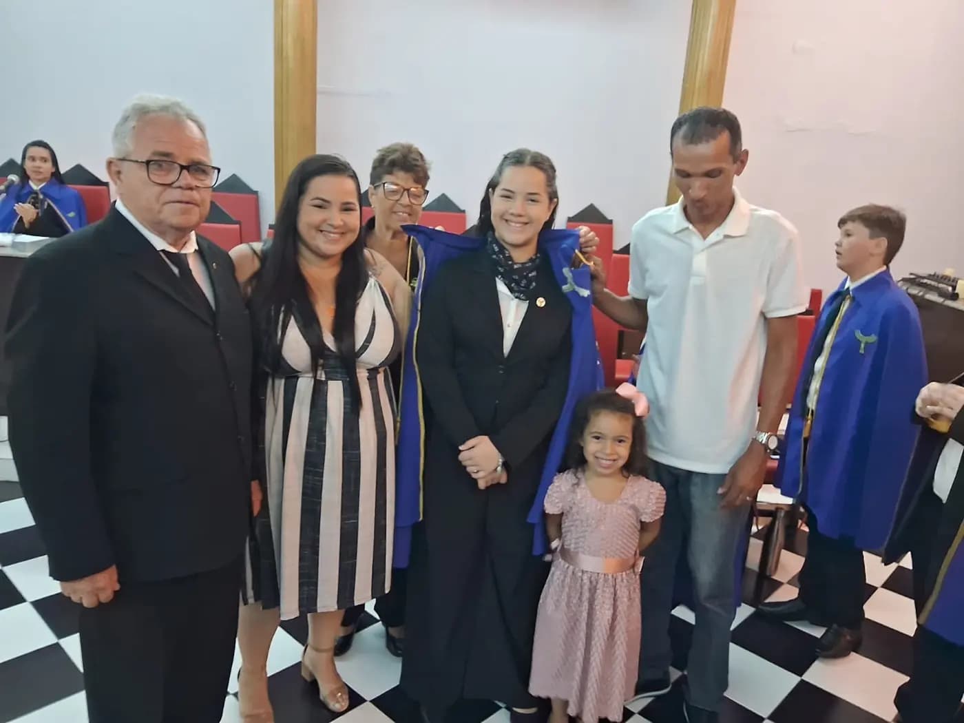 Registro fotográfico: PARTICIPAÇÃO DO GRÃO-MESTRE DO GOB/RN NA SESSÃO DE ADMISSÃO DE NOVOS MEMBROS DO NÚCLEO ALFA UNIÃO NATALENSE APJ GOB RN (AÇÃO PARAMAÇÔNICA JUVENIL) E ALUSIVA AO ANIVERSÁRIO DE 24 ANOS DE FUNDAÇÃO DO NÚCLEO