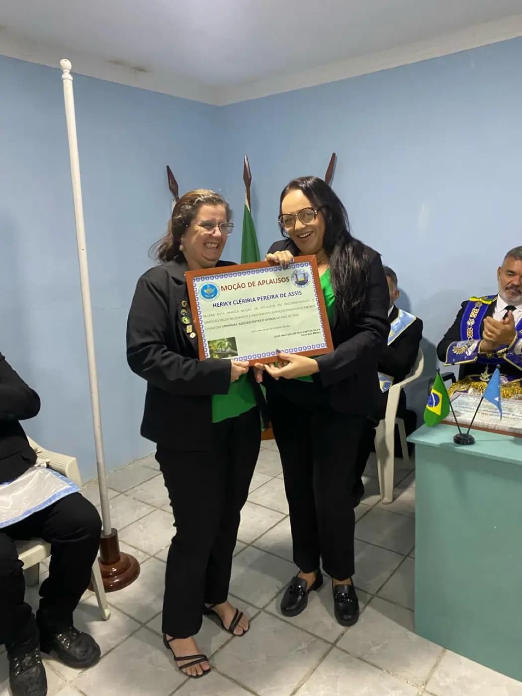 Registro fotográfico: PARTICIPAÇÃO DO GRÃO-MESTRE DO GOB/RN NA SESSÃO MAGNA PÚBLICA NA ARLS LUIZ GONZAGA DO NASCIMENTO, N° 4.567, ORIENTE DE SANTA MARIA/RN.