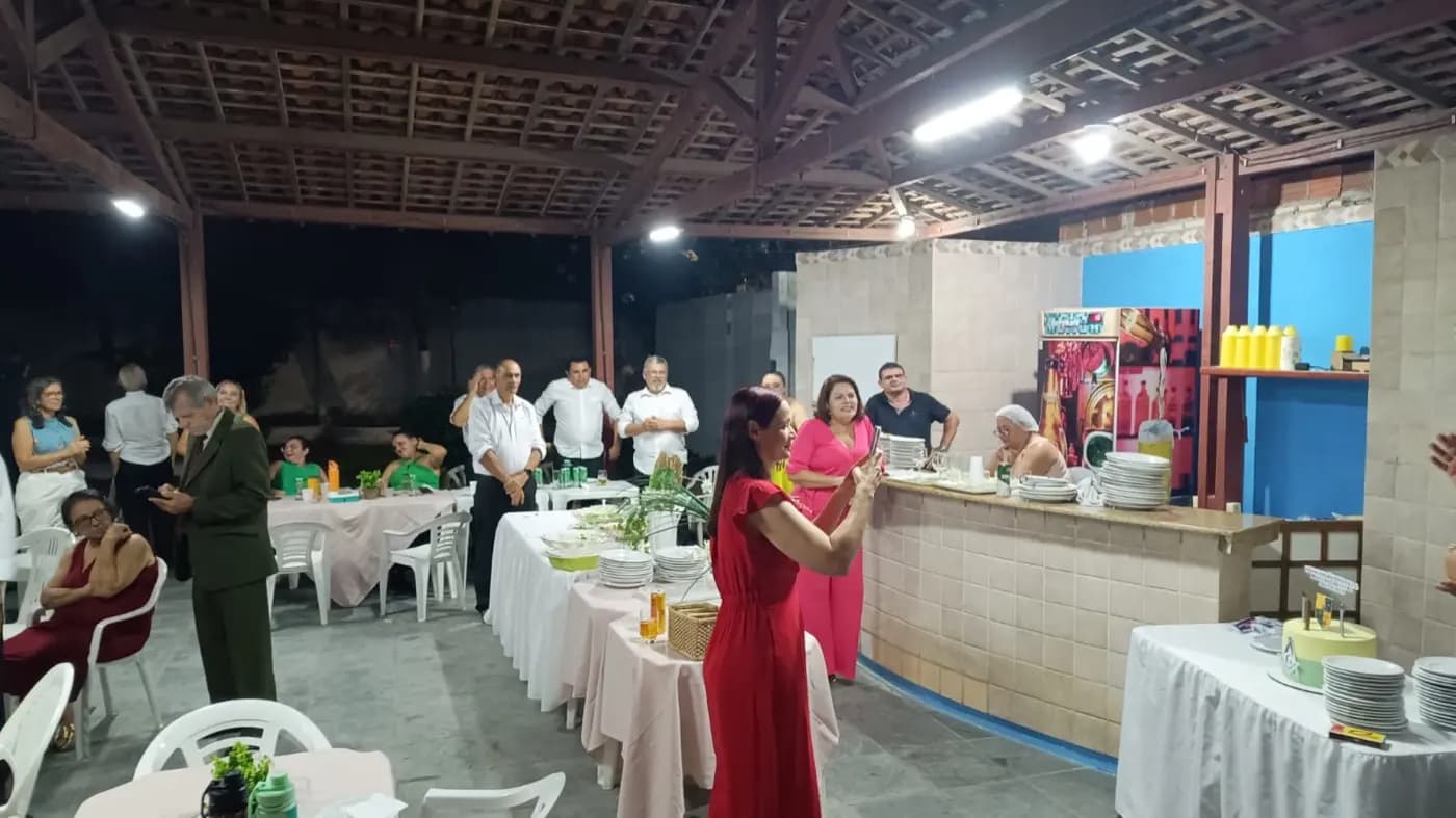 Registro fotográfico: PARTICIPAÇÃO DO GRÃO-MESTRE DO GOB/RN NA SESSÃO MAGNA ALUSIVA AO 13º ANO DE FUNDAÇÃO DA ARLS MONTEIRO LOBATO Nº 4.162, ORIENTE DE PARNAMIRIM/RN.