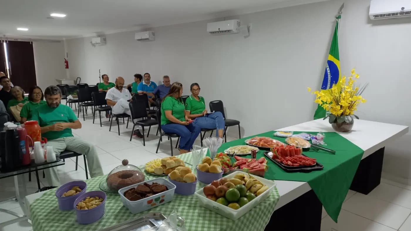 Registro fotográfico: CAFÉ DA MANHÃ NO GOB/RN EM AGRADECIMENTO AOS PROFISSIONAIS VOLUNTÁRIOS QUE, EM NATAL/RN, PARTICIPARAM DA AÇÃO FILANTRÓPICA ESTADUAL.