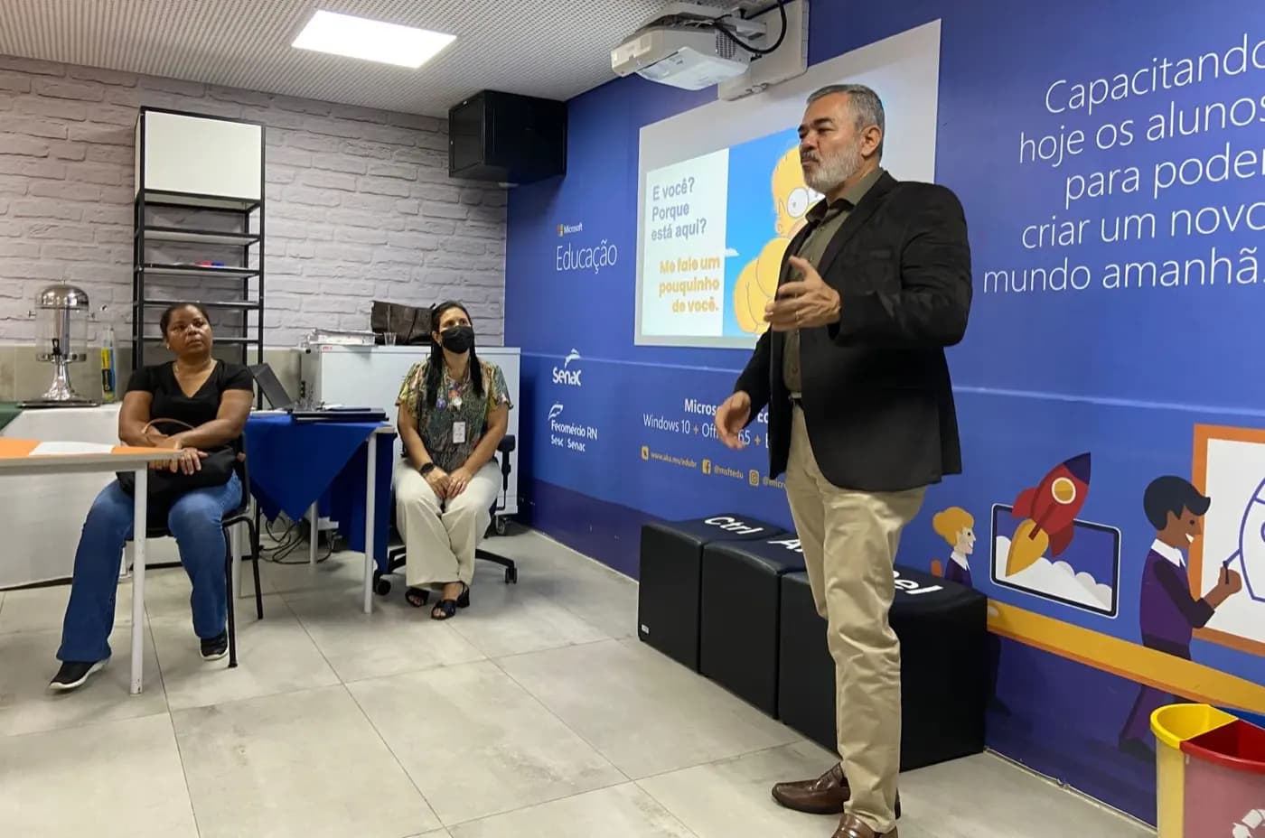 Registro fotográfico: GESTÃO PARTICIPATIVA – CURSO DE TÉCNICAS BÁSICAS EM COZINHA – PARCERIA ENTRE O SENAC E O GOB/RN.