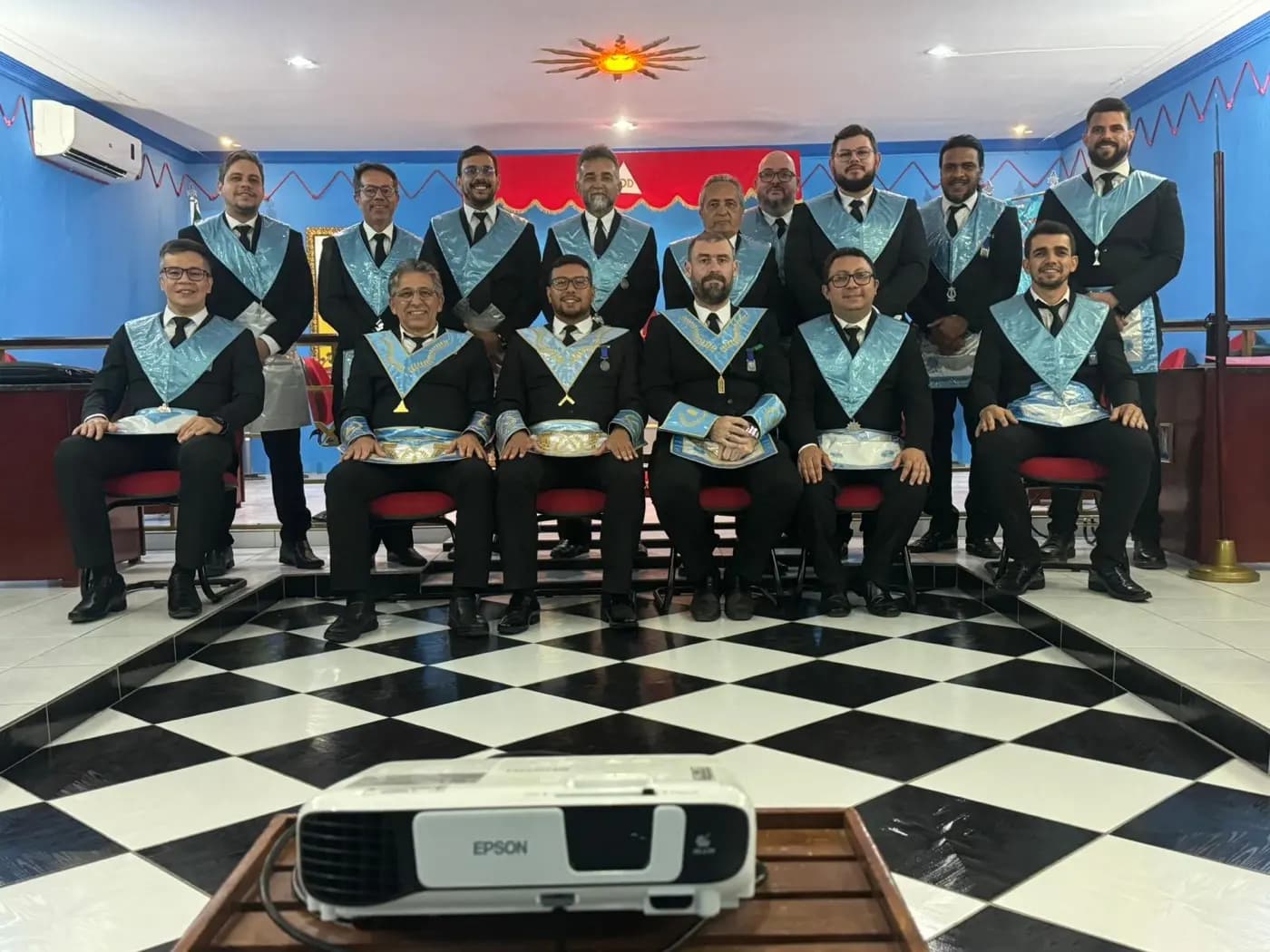 Registro fotográfico: SESSÃO MAGNA PÚBLICA ALUSIVA AO 53º ANO DE FUNDAÇÃO DA ARLS UNIÃO E TRABALHO IV – Nº 1838, ORIENTE DE SANTA CRUZ/RN.
