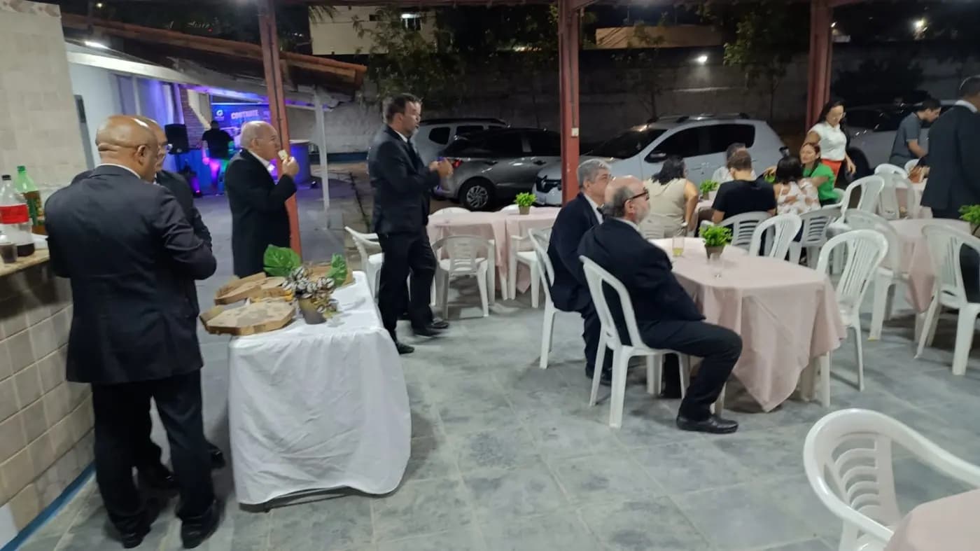 Registro fotográfico: PARTICIPAÇÃO DO GRÃO-MESTRE DO GOB/RN NA SESSÃO MAGNA DE INICIAÇÃO REALIZADA PELA LOJA MAÇÔNICA MONTEIRO LOBATO N° 4.162, ORIENTE DE PARNAMIRIM/RN.