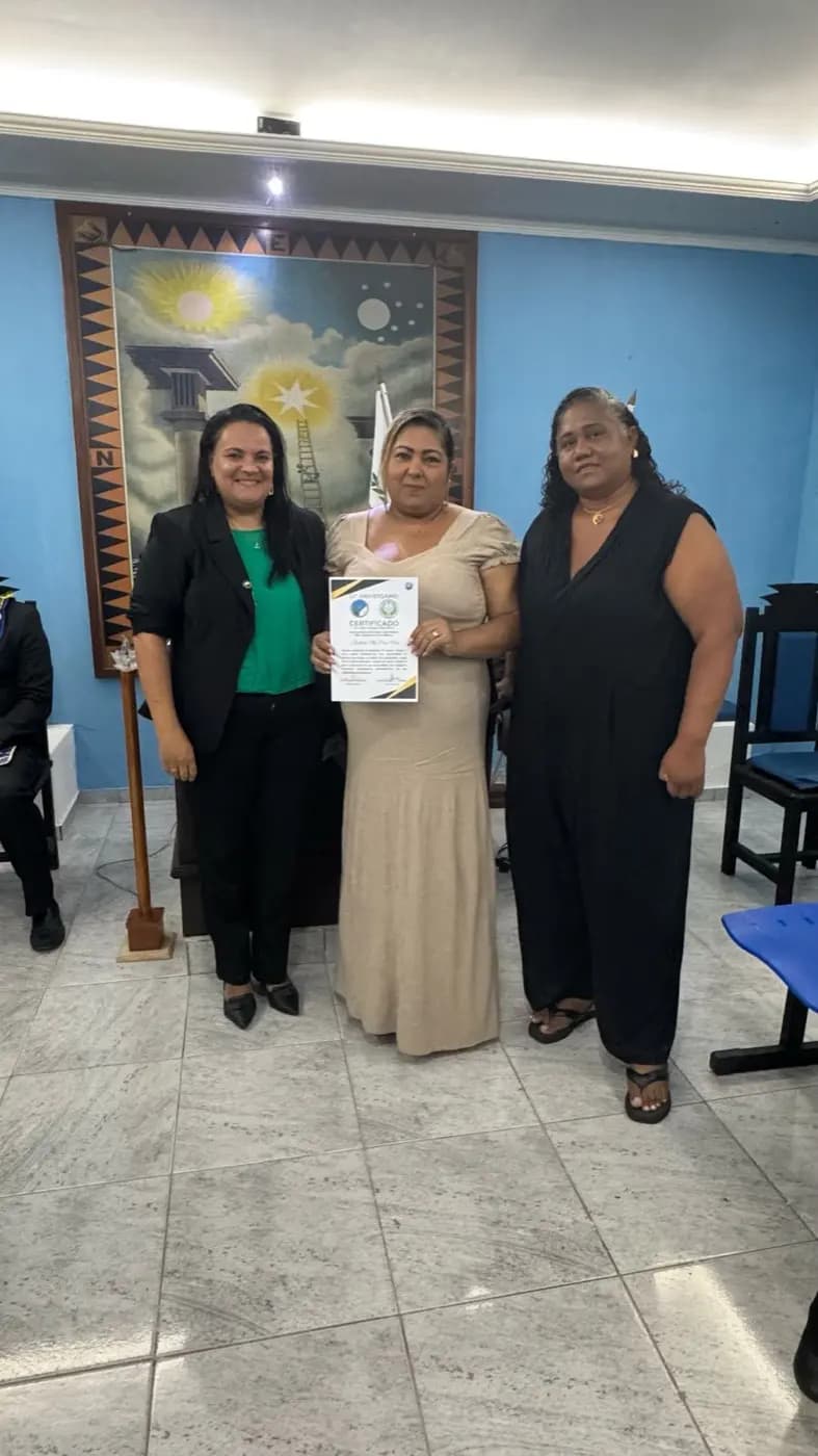 Registro fotográfico: SESSÃO MAGNA PÚBLICA ALUSIVA AO 32º ANO DE FUNDAÇÃO DA LOJA MAÇÔNICA PEDRO ALVES PINHEIRO Nº 3.018, ORIENTE DE EXTREMOZ/RN.