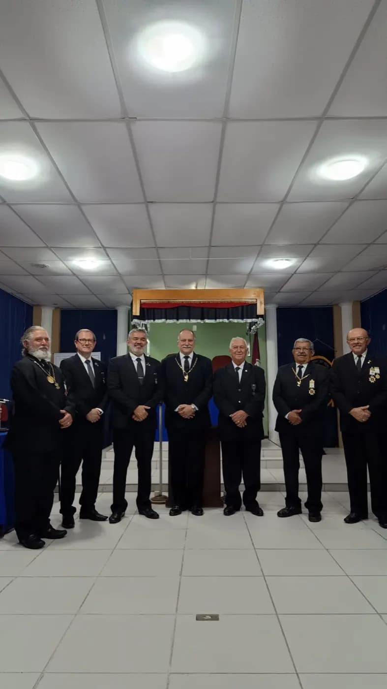 Registro fotográfico: PARTICIPAÇÃO DO GRÃO-MESTRE DO GOB-RN NA SESSÃO DE INSTRUÇÃO DO GRAU 22 – SUPREMO CONSELHO DO BRASIL DO GRAU 33 PARA O RITO ESCOCÊS ANTIGO E ACEITO – DELEGACIA LITÚRGICA DO RIO GRANDE DO NORTE – KADOSCH 21.