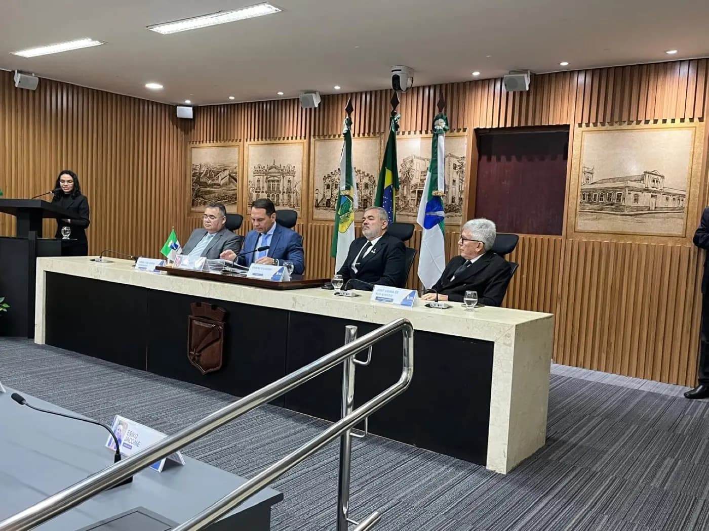 Registro fotográfico: SESSÃO SOLENE EM HOMENAGEM AO DIA DO MAÇOM 2025 – CÂMARA MUNICIPAL DE NATAL/RN.