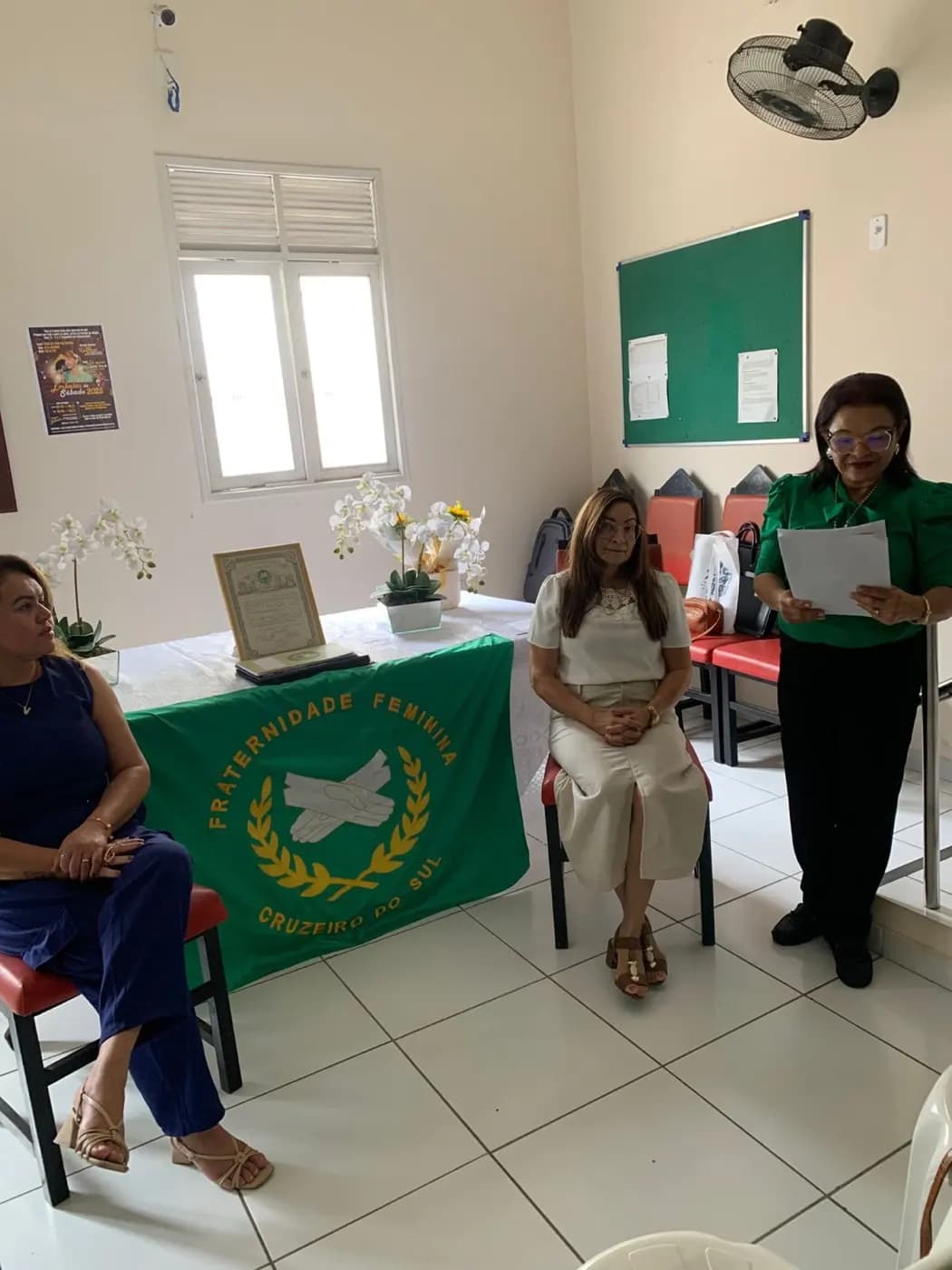 Registro fotográfico: PARTICIPAÇÃO DO GRÃO-MESTRE DO GOB-RN NA SESSÃO MAGNA DE INICIAÇÃO REALIZADA PELA LOJA MAÇÔNICA GENTIL MARINHO N° 2.070, ORIENTE DE NATAL-RN.