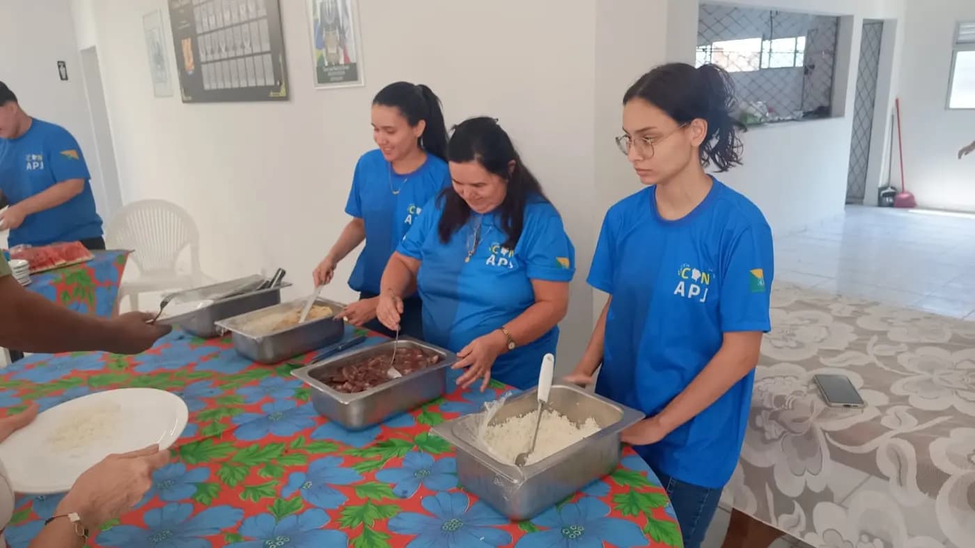 Registro fotográfico: VIII FEIJOADA ORGANIZADA PELO NÚCLEO ALFA UNIÃO NATALENSE N°42, DA AÇÃO PARAMAÇÔNICA JUVENIL – VIII APEIJOADA.