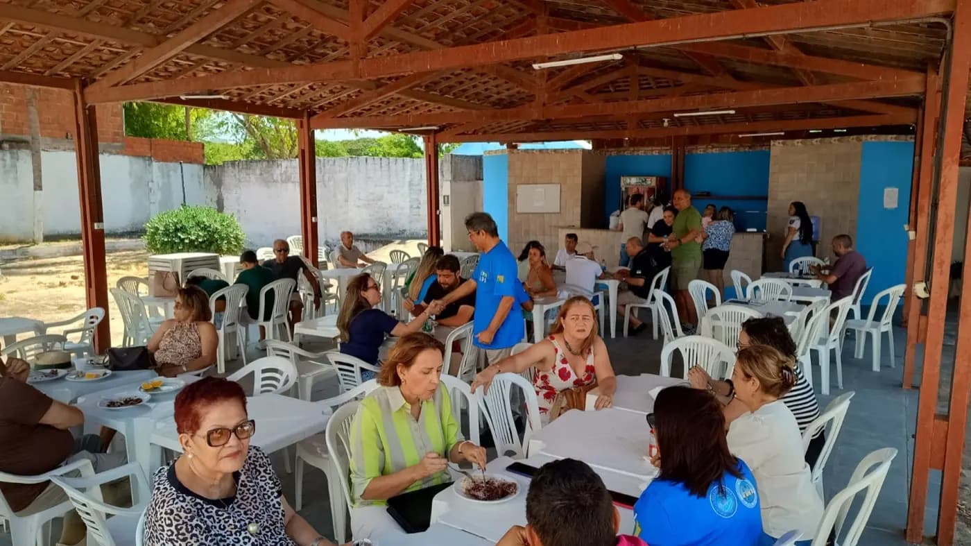 Registro fotográfico: VIII FEIJOADA ORGANIZADA PELO NÚCLEO ALFA UNIÃO NATALENSE N°42, DA AÇÃO PARAMAÇÔNICA JUVENIL – VIII APEIJOADA.