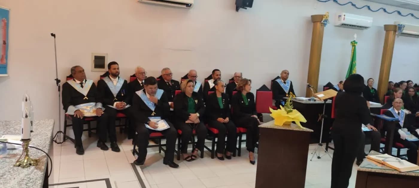 Registro fotográfico: SESSÃO MAGNA PÚBLICA CONJUNTA ALUSIVA AO “SETEMBRO AMARELHO”.
