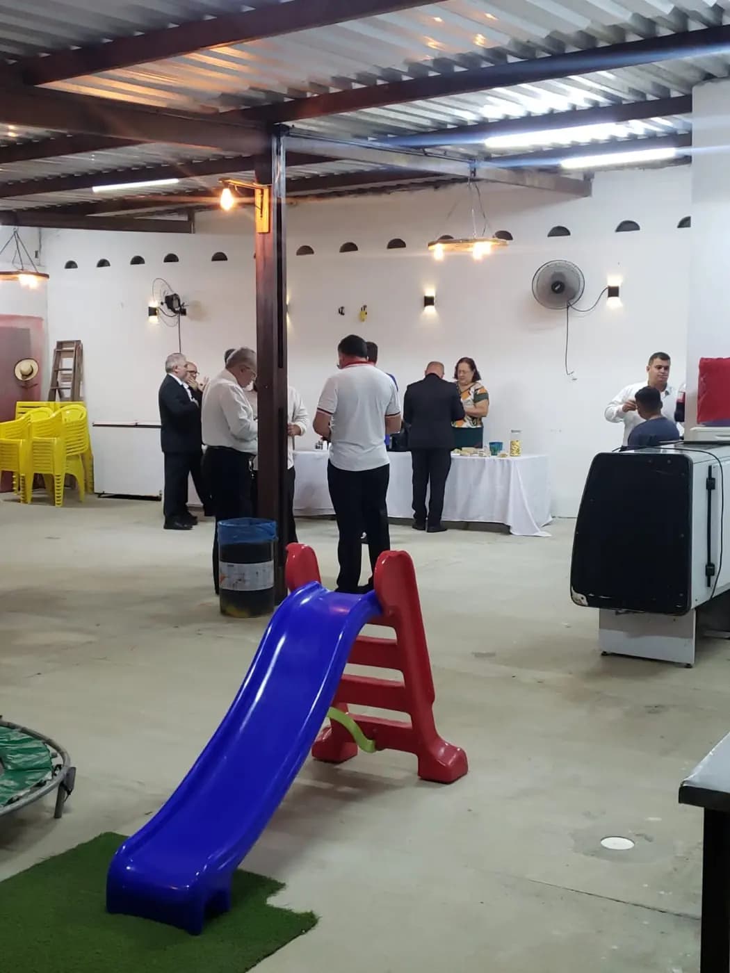 Registro fotográfico: LOJA MAÇÔNICA INTERNACIONAL DA PRAIA DA PIPA Nº 4.627, ORIENTE DE TIBAU DO SUL/RN – SESSÃO REGULLAR