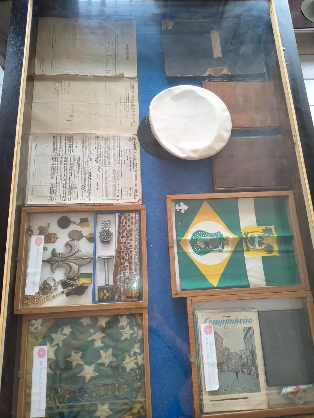 Registro fotográfico: PROJETO “O MELHOR PARA A SOCIEDADE” – APROXIMANDO A AÇÃO PARAMAÇÔNICA JUVENIL E O GRUPO DE ESCOTEIRO.