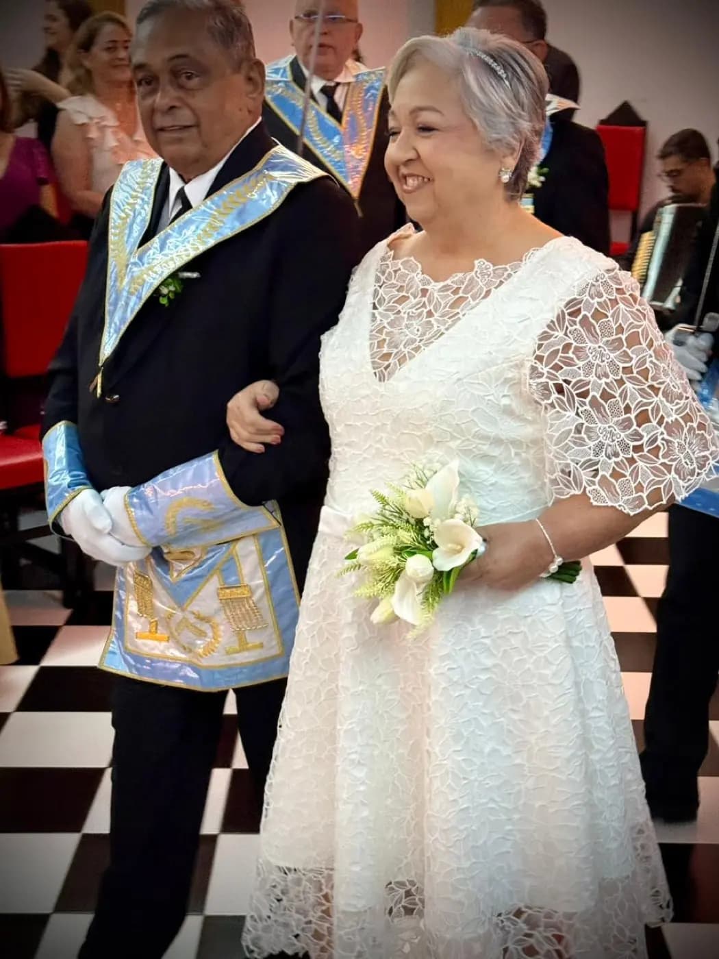 Registro fotográfico: CERIMÔNIA DE EXALTAÇÃO MATRIMONIAL DE BODAS DE OURO, REALIZADA NA LOJA MAÇÔNICA 21 DE MARÇO Nº 152, ORIENTE DE NATAL-RN.